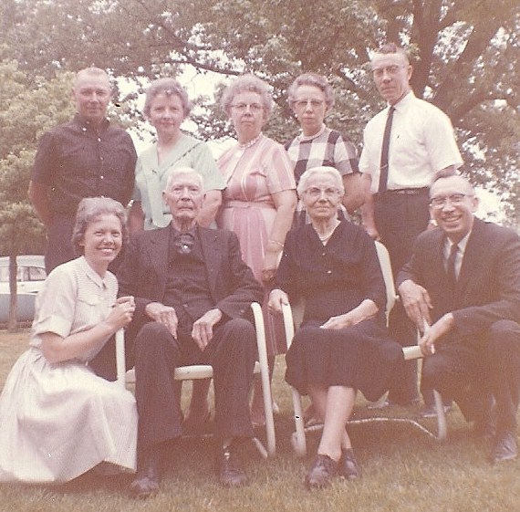 John's first cousins with his Aunt Susan & Uncle John Chapman.