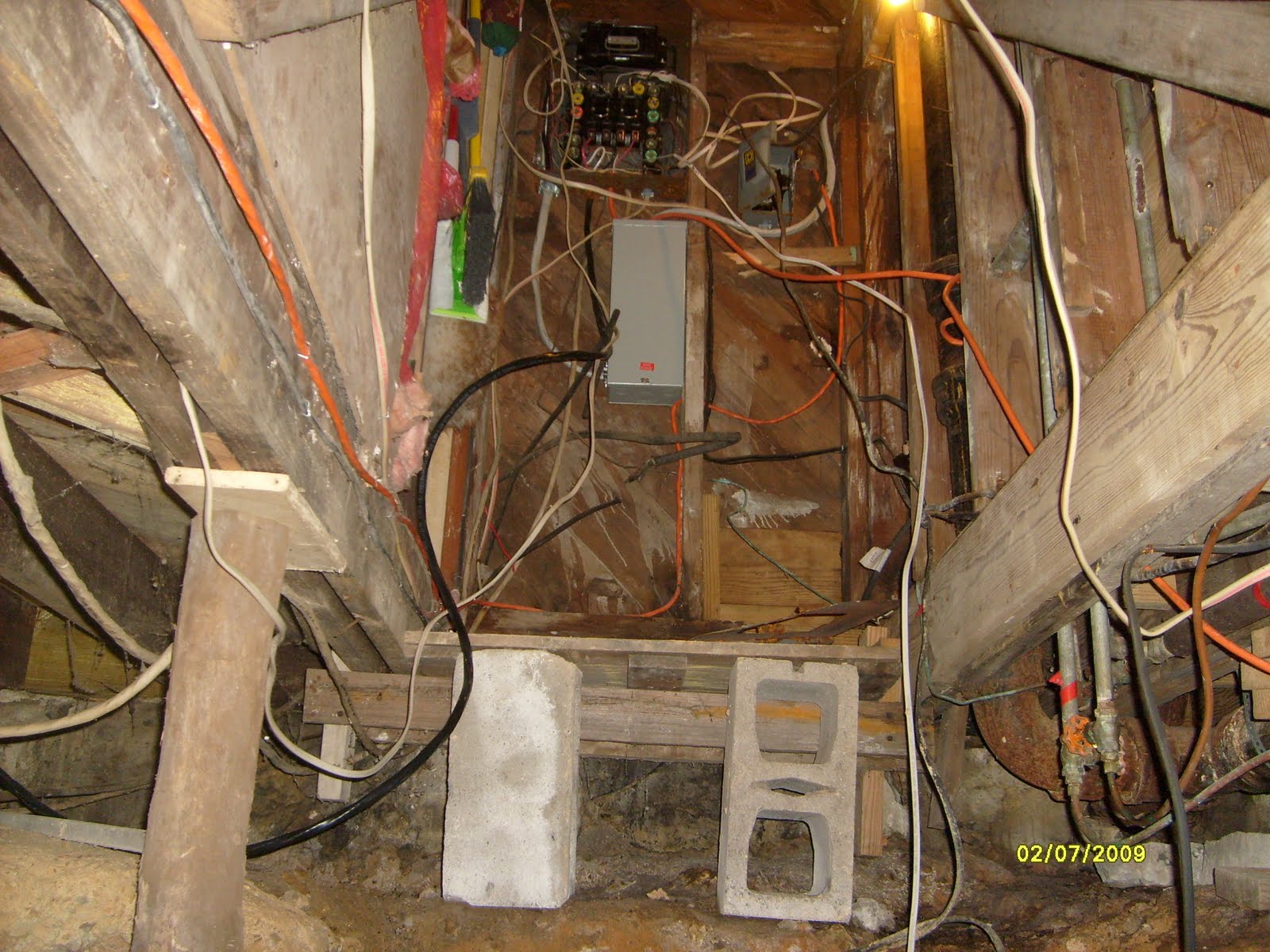 Help Me Fix It: Our new old house re-wire and new service panel