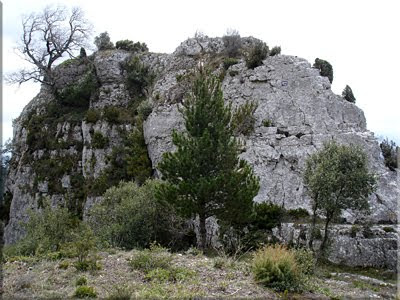 Peña la Rosa, muy cerca de las ruinas