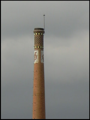LAS CHIMENEAS DE LADRILLO DE VILLENA ~ Alicante Vivo