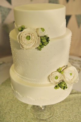 Gorgeous Wedding Cakes via TheELD.com