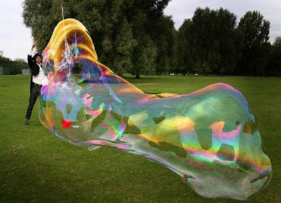 giant soap bubbles