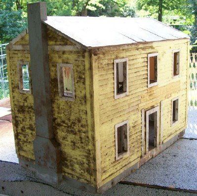 [dollhouse+front+left.jpg]