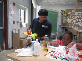 Durante experimeto sobre el agua.