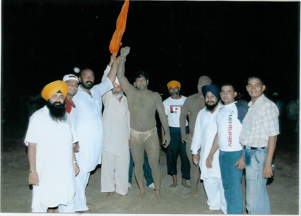 [MELA11.JPG]