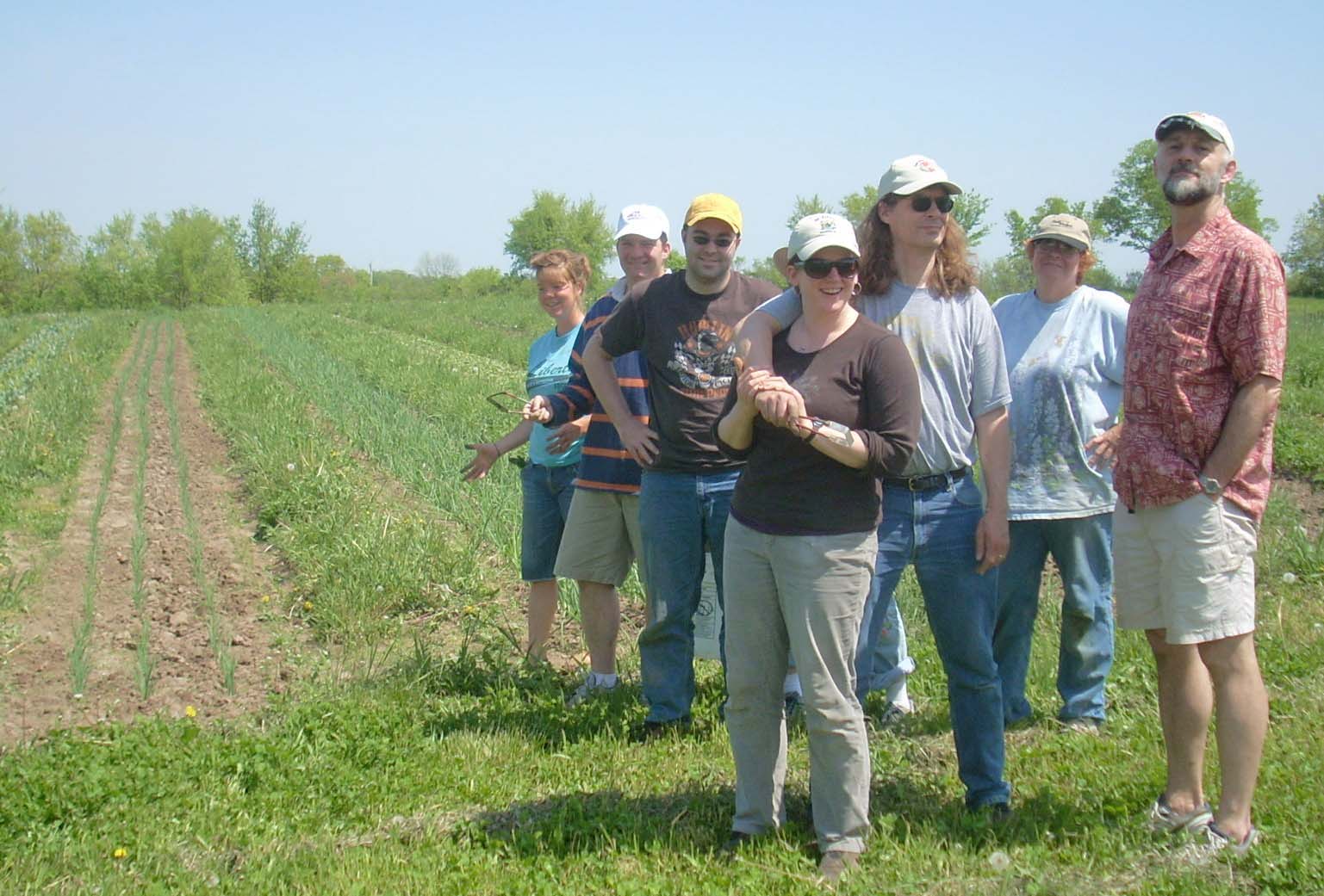 [onion+weeding+051808.jpg]