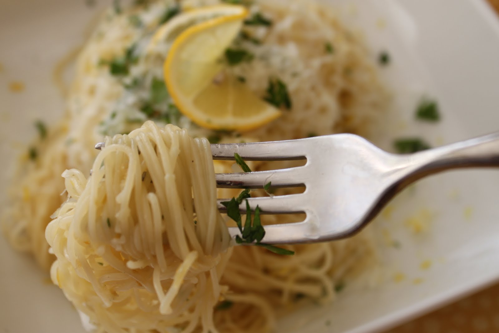 A Girl, a Market, a Meal... Lovely Lemon Capellini