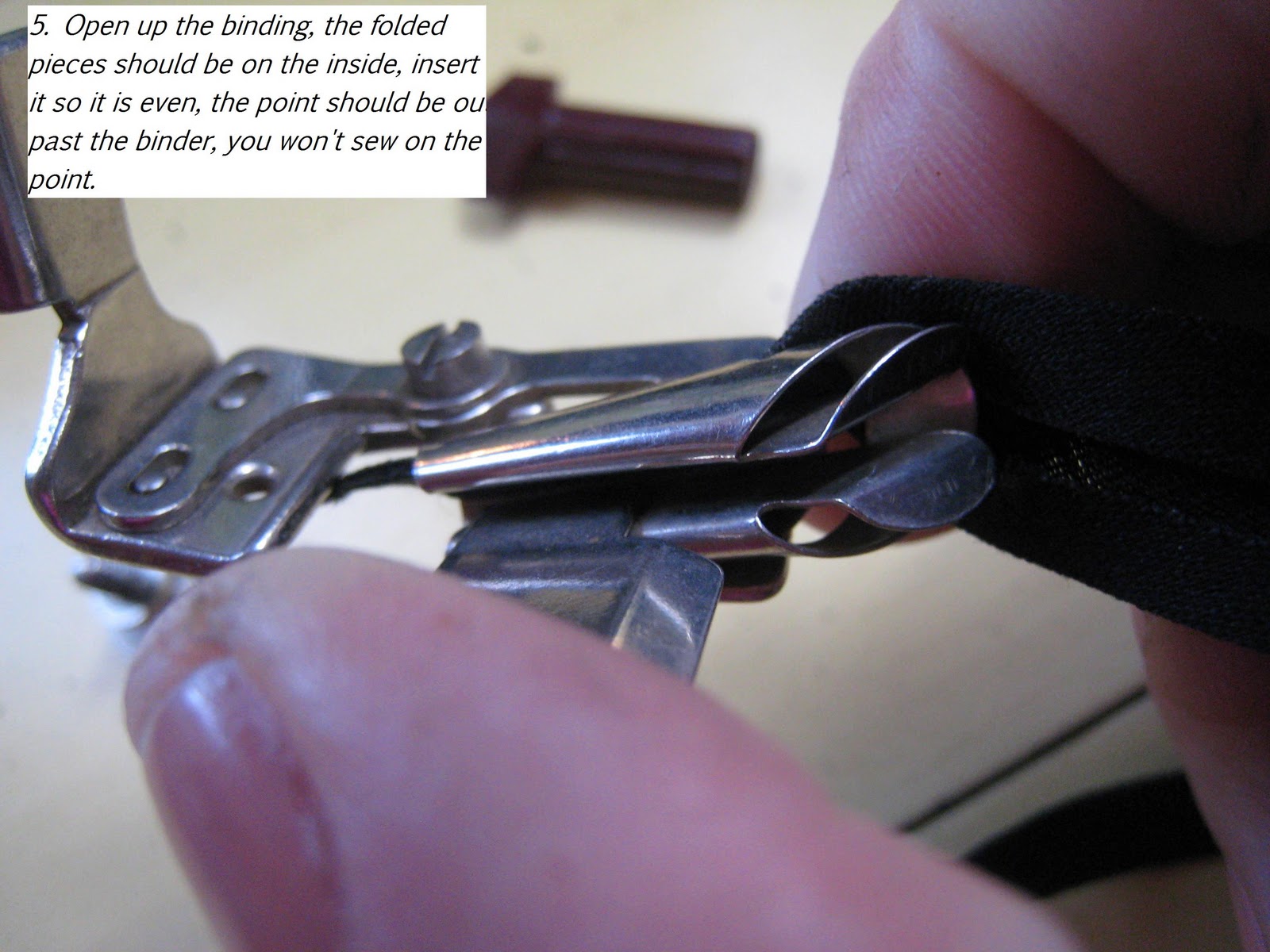 The Vintage Seamstress How to use a vintage binder attachment. EASY