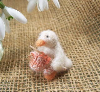 Knitted Duck