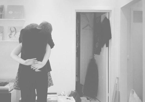 [hugging.jpg]