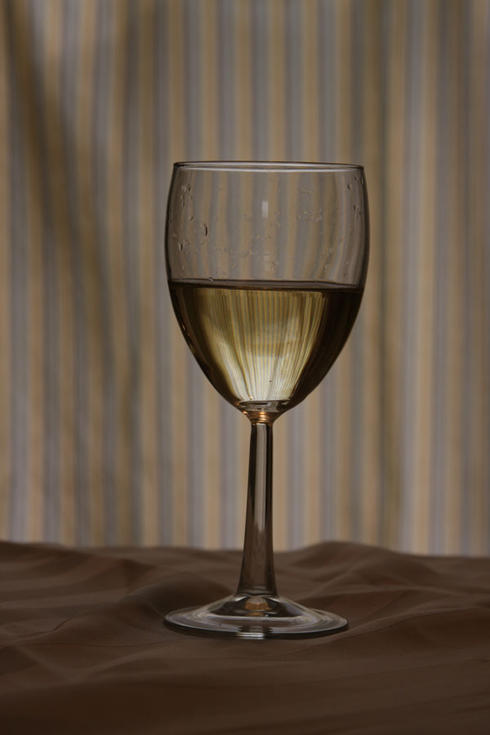 [wine_glass_half_full_copy.eh83c2a8tu04c8kgkwcokooog.x1did2ttv5wks88os040koos.th.jpeg]