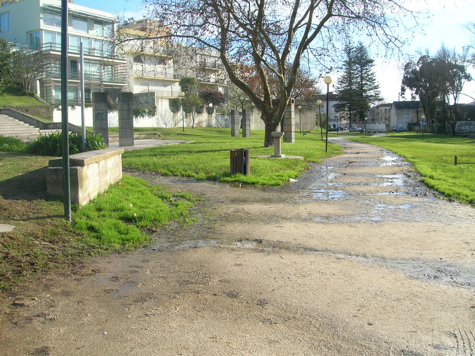 [DSCN2539.JPG]