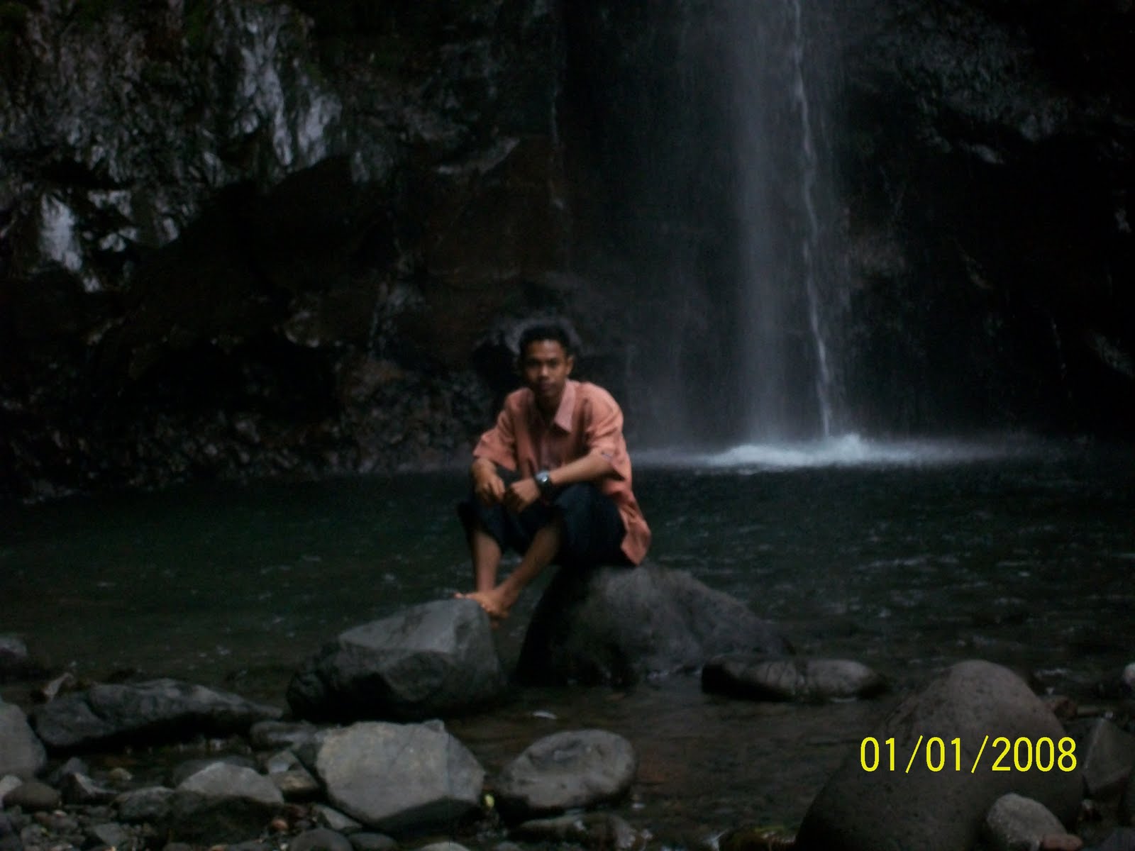 chord dan lirik lagu: sebotol minuman