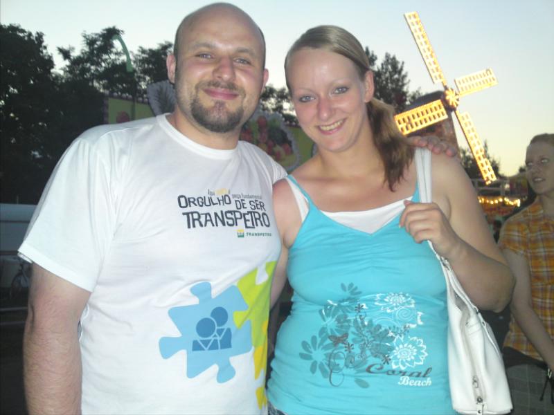 [image-upload-357-774213.jpg]