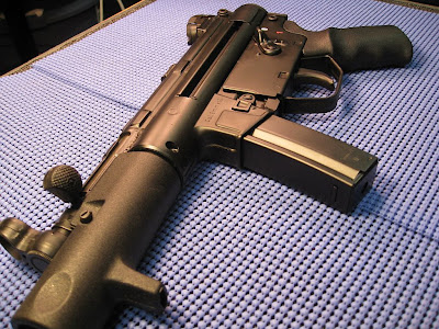 glock hand gun pistol