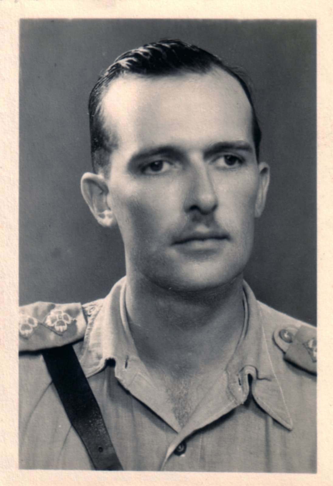 [Victor_L_A_Margutti.jpg]