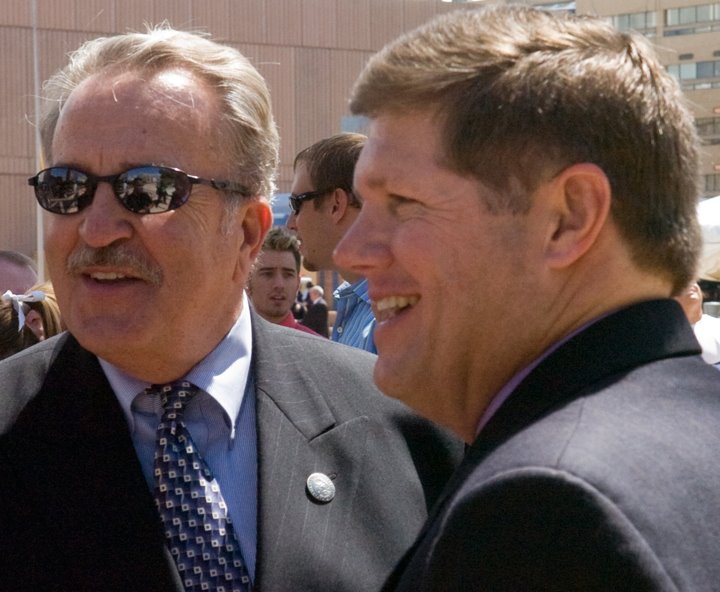 [Bakas-White_1071w.jpg]