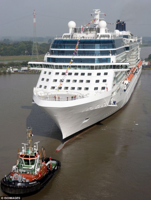 [Huge-cruise-ship-Celebrity.jpg]