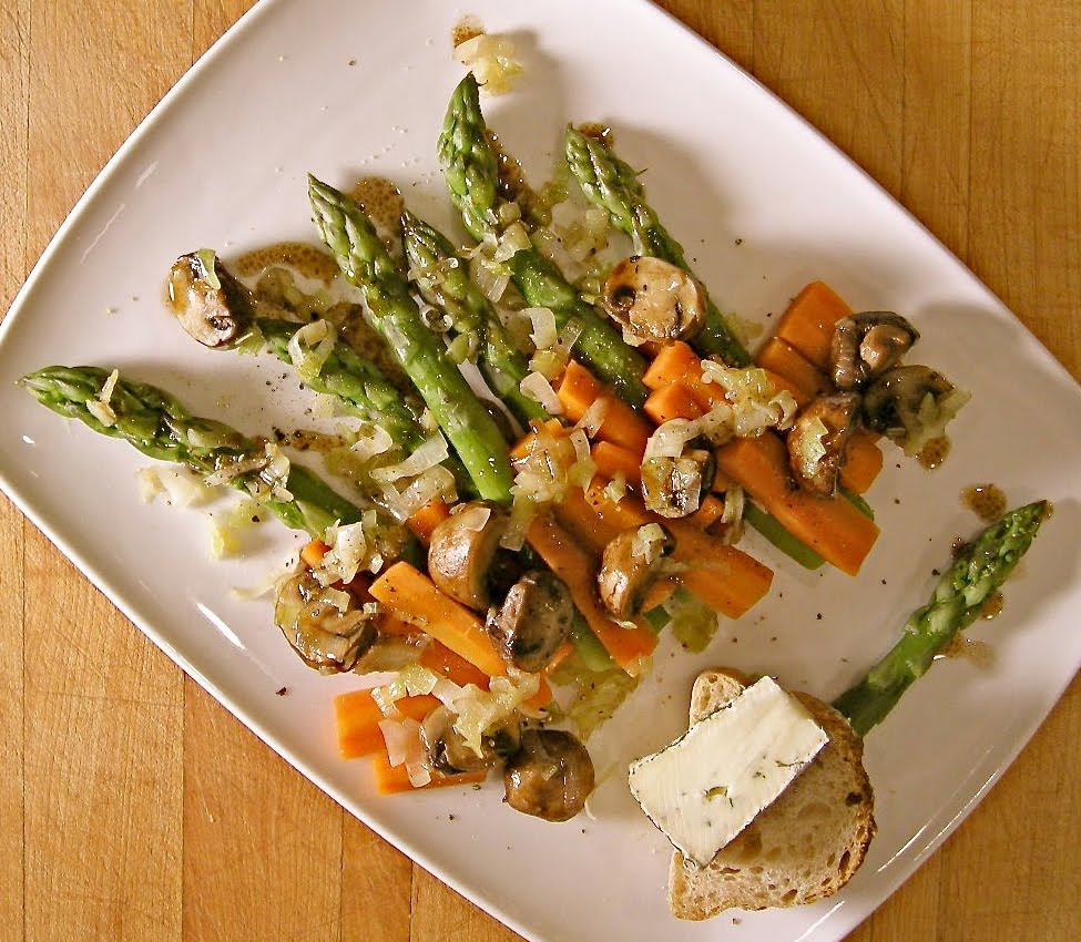 eat with a spoon asparagus, carrot and mushroom salad