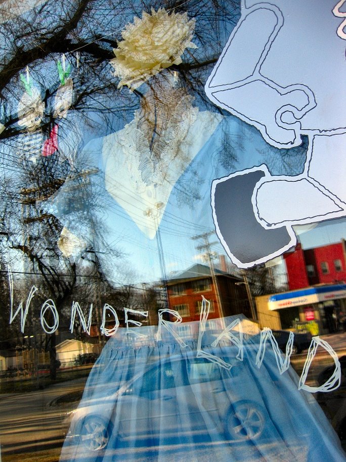 [wonderland+window.jpg]