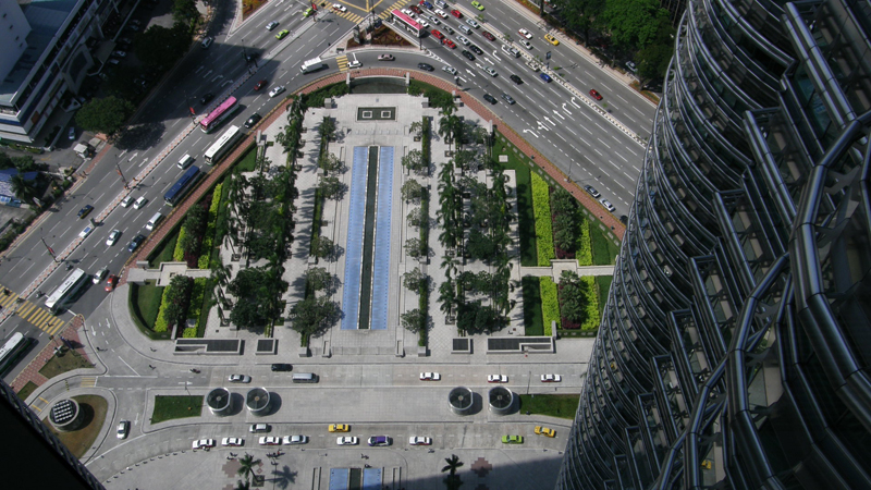 [PC010241.JPG]