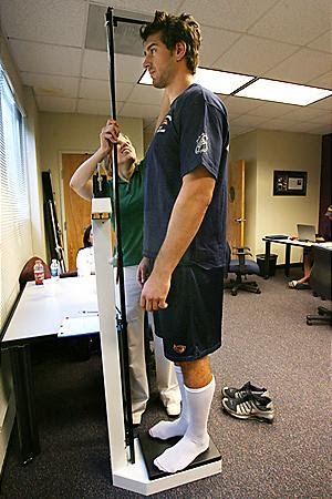 ACU Wildcat Sports: Measuring heights and weights of athletes
