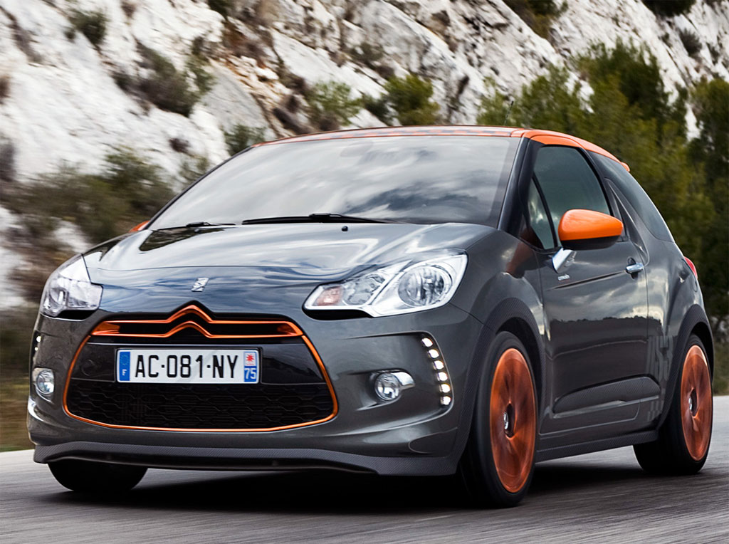 [2011-Citroen-DS3-R-Image.jpg]