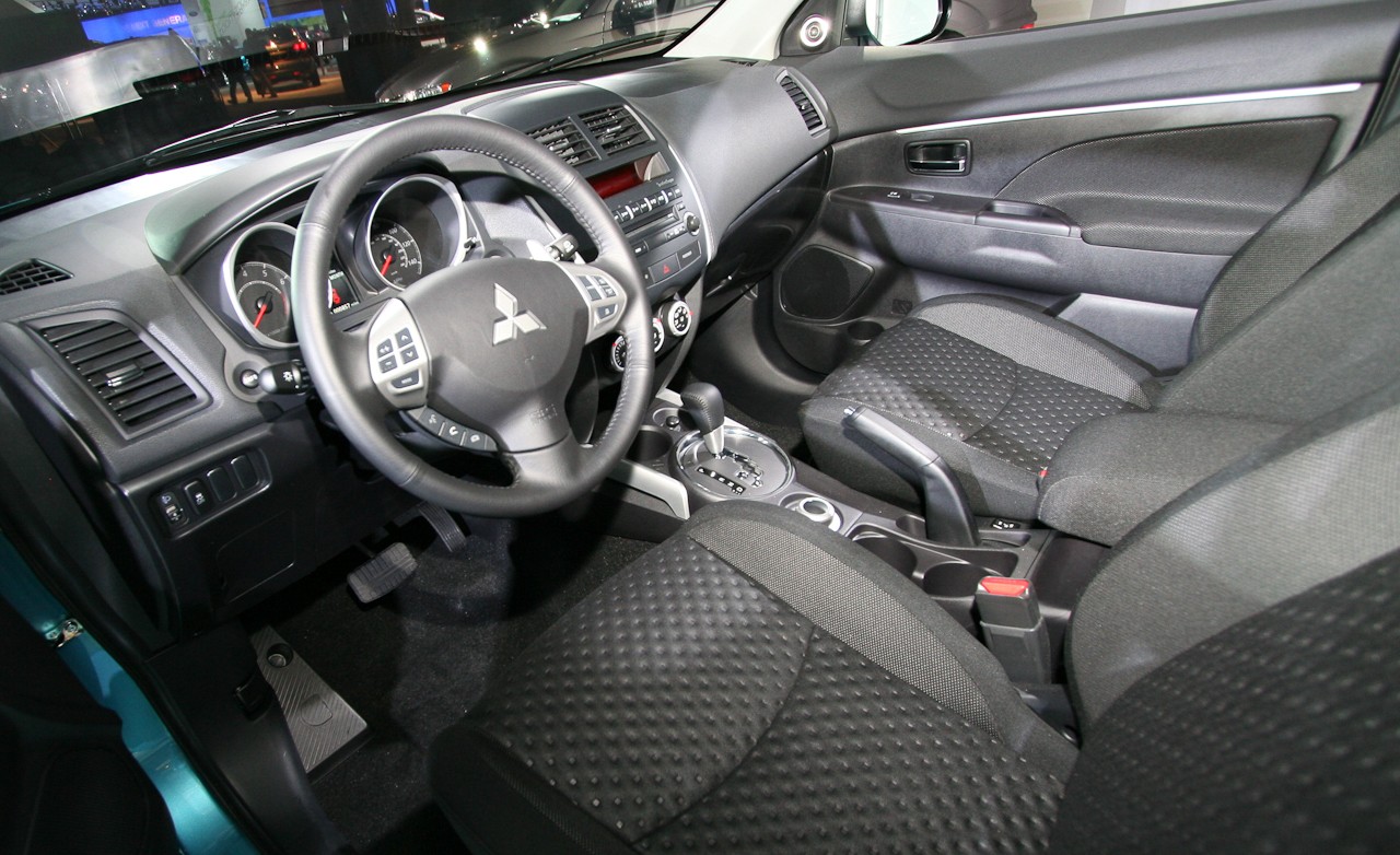 Super Car Blog 2011 Mitsubishi Outlander Sport Edition