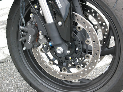 2010 Honda CB1000R Brakes