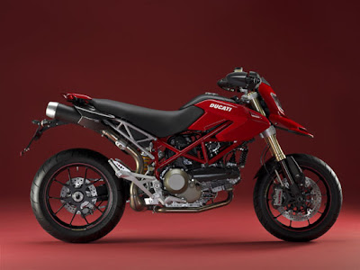 2009 Ducati Hypermotard 1100S Picture