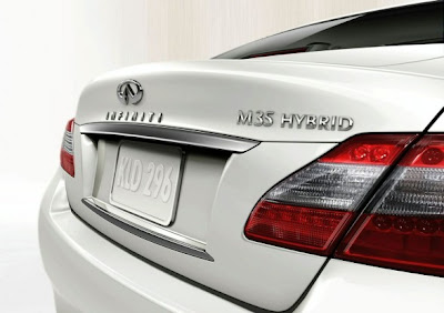 2012 Infiniti M35 Hybrid Taillight