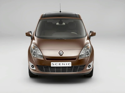 2010 Renault Scenic Front View