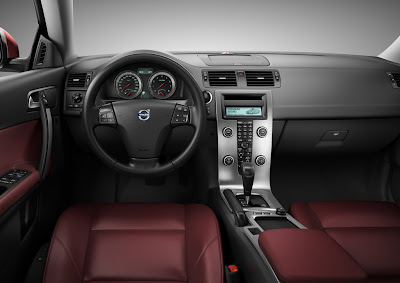 2010 Volvo C70 Interior