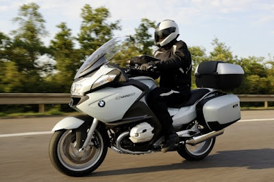 2010 BMW R 1200 RT Action