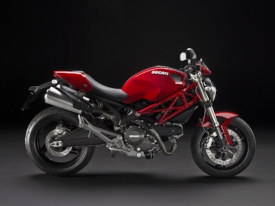 2010 Ducati Monster 696 Red Series