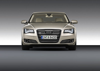 2011 Audi A8 Front View