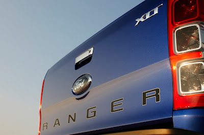 2011 Ford Ranger Emblem Photo