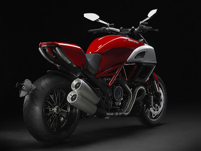 2011 Ducati Diavel Supersport Bike