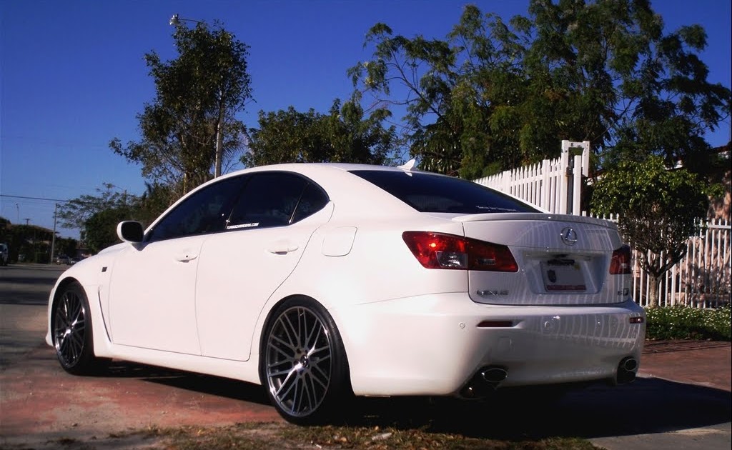 Pimped Cars: Lesxus ISF with some nice looking rims