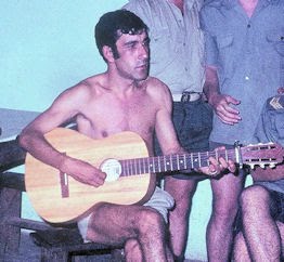 [Guimaraes2.jpg]