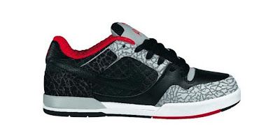 SOLD!!! US9.5 SGD$180 DS Nike