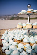 Paris Hotel Boutique Journal: The Prettiest Cupcakes (shell)