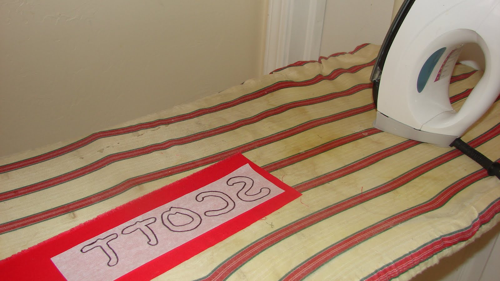 Fast Daze Quick Applique Process Tutorial