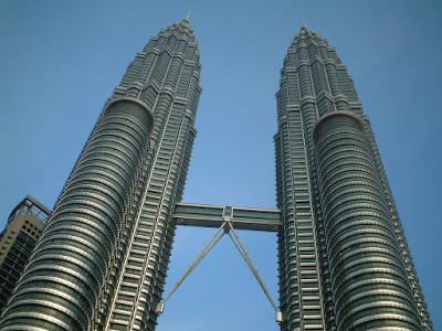 Petronas Twin Towers. Labels: Petronas Twin Tower