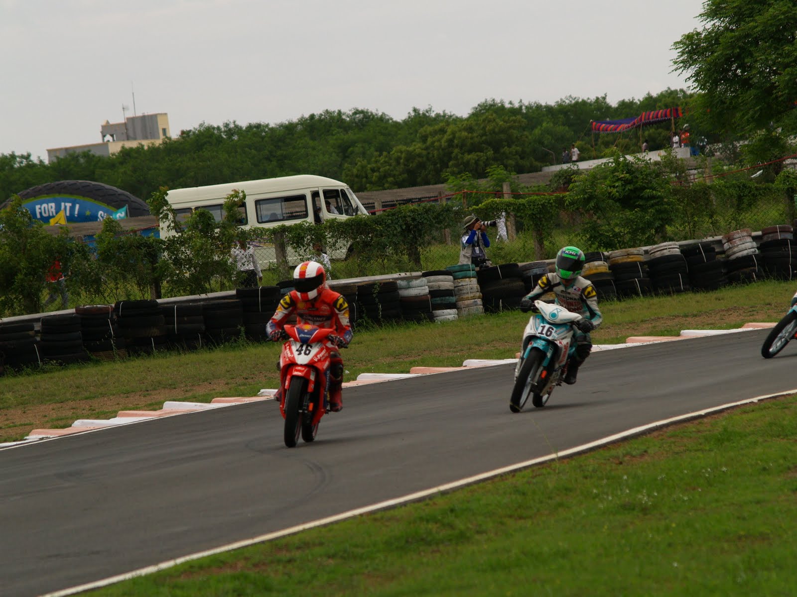[P1013905.JPG]