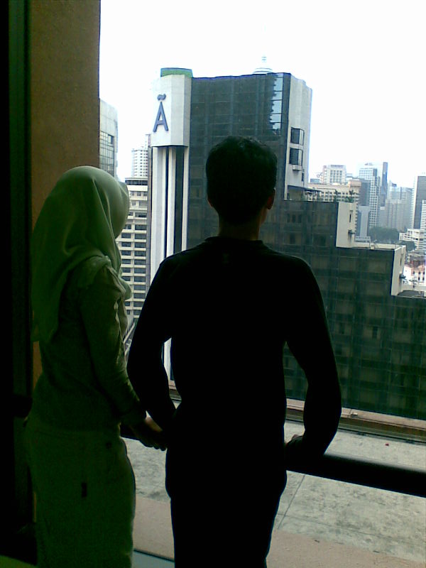 [Image036.jpg]