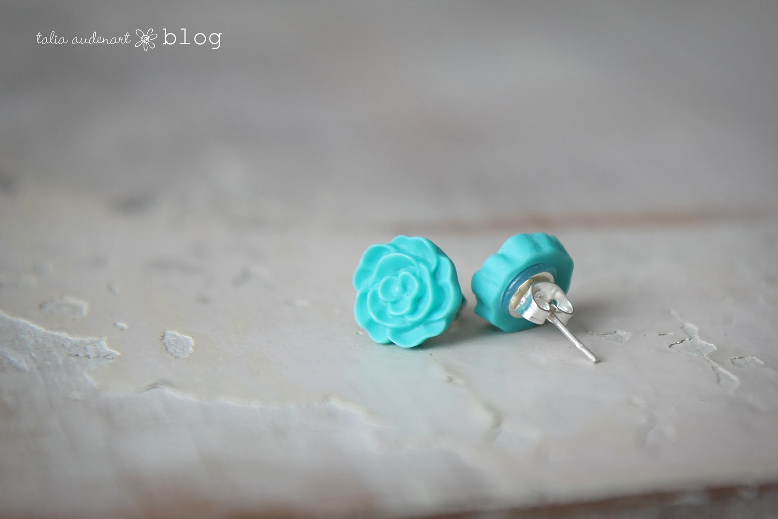 [earrings_2.jpg]