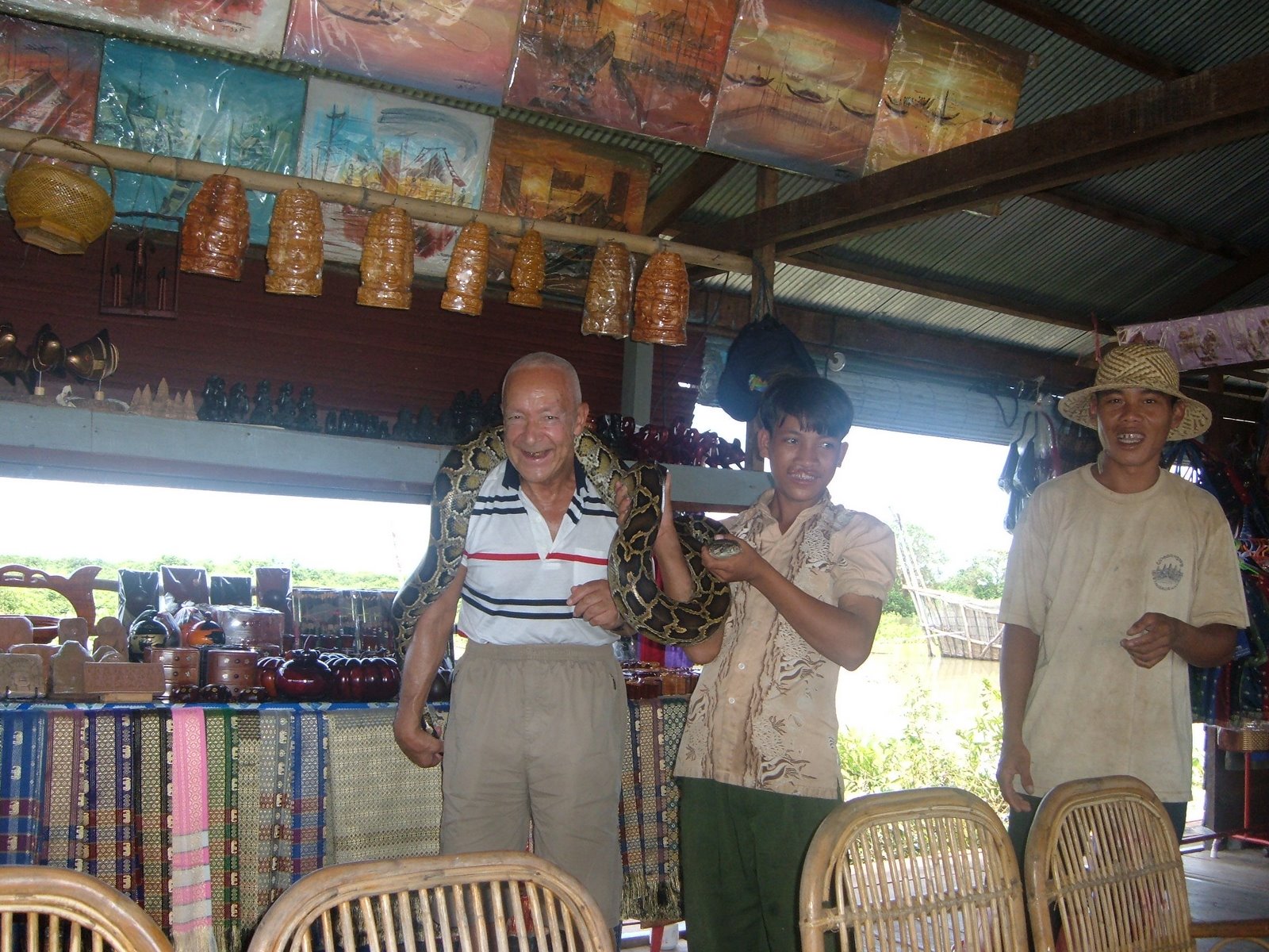 [DSCF0102.JPG]