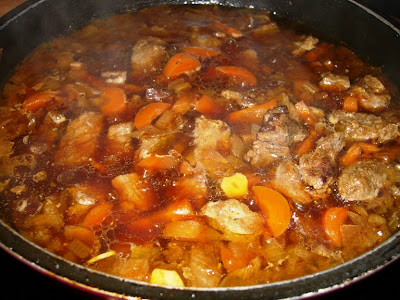 Gulas cu carne de vita