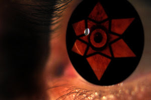 Itachi+mangekyou+sharingan+contacts